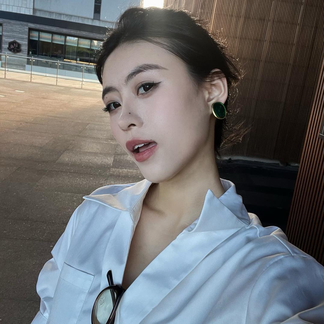 苏小小小