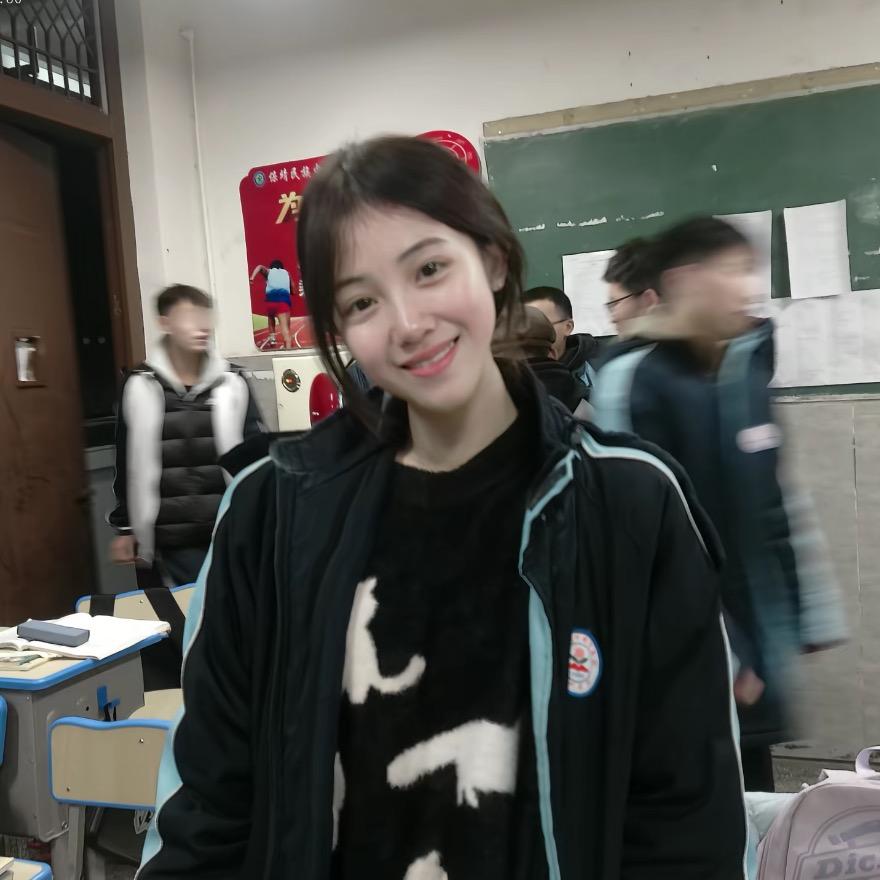 哈尔的城堡里面的queen