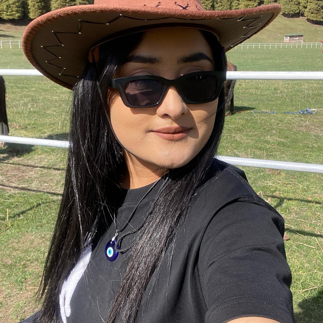 👰🏻 ོ ﮼راھىلە