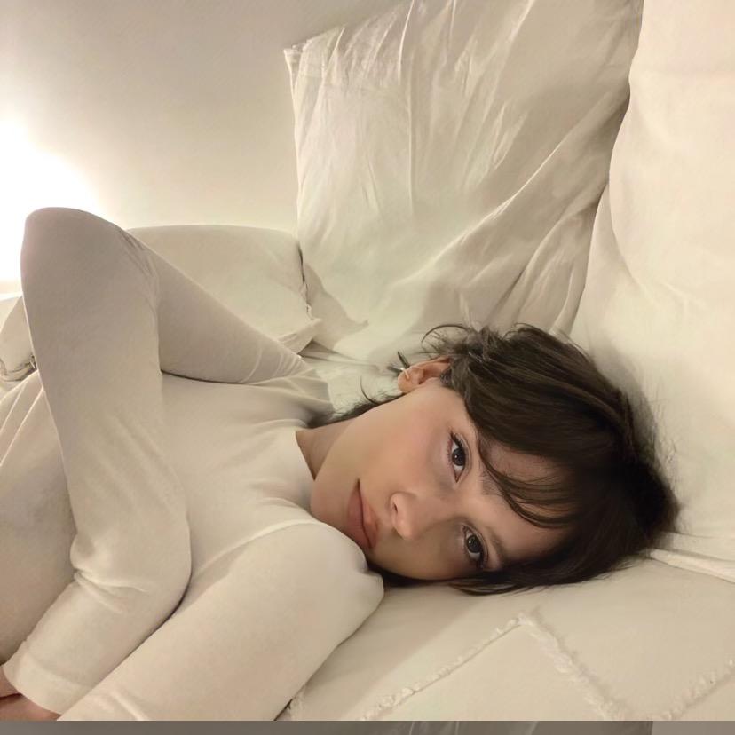 芷.间WENROU美甲