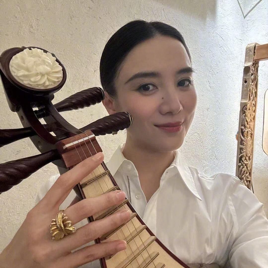 小卷毛