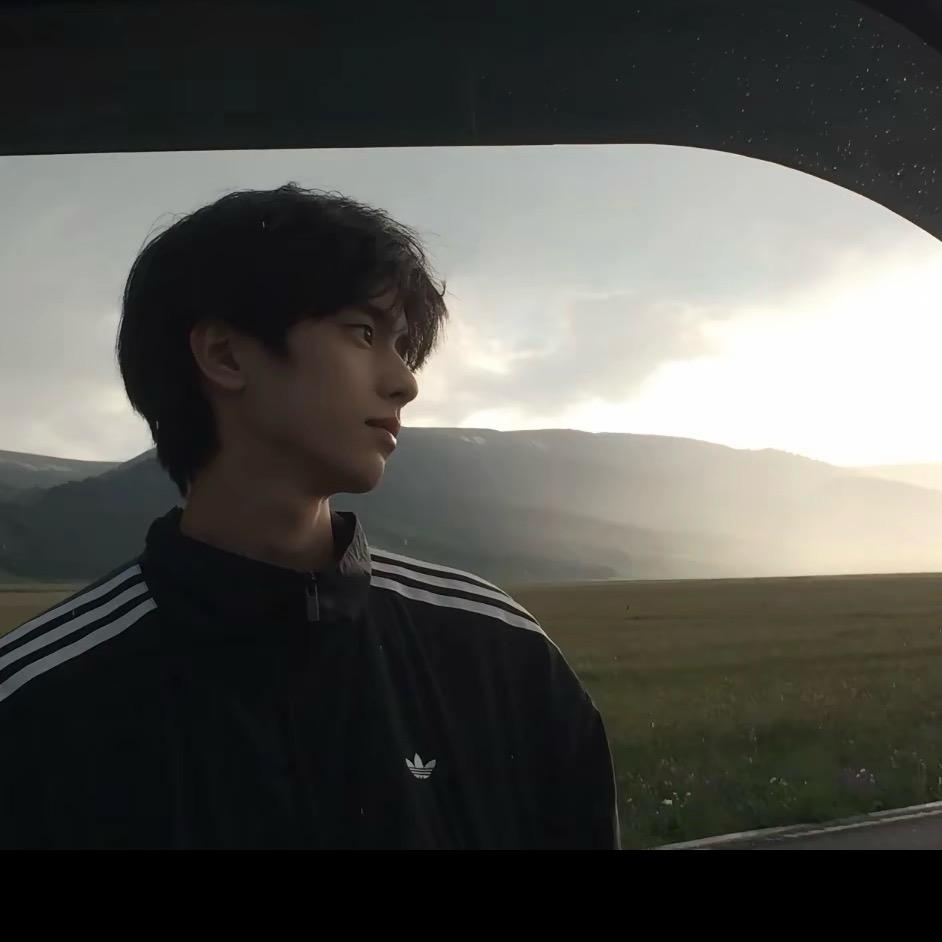 ccc🍭🍊（拥有两本恒藏小说亲签版）