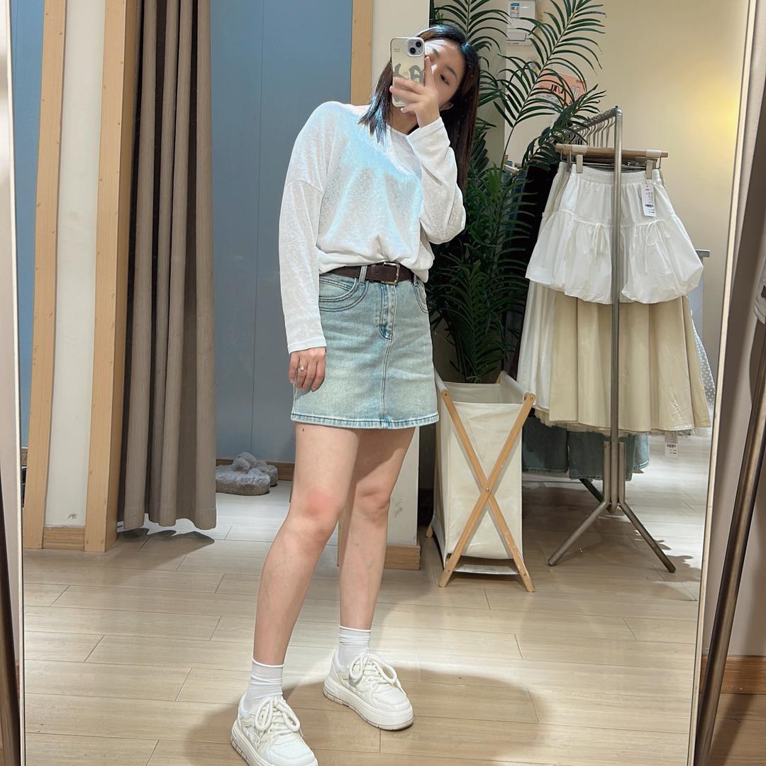 AZ卖男装的小姐姐