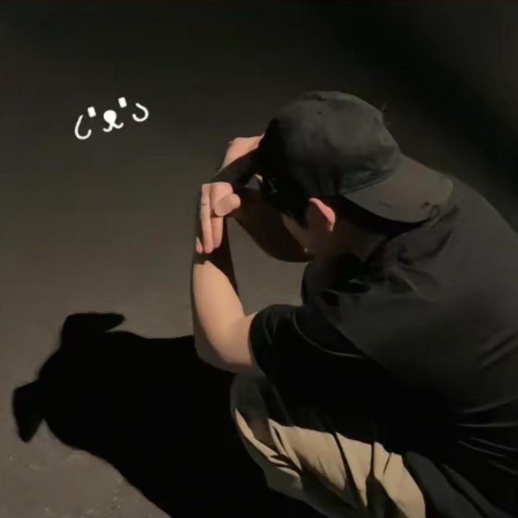 川渝.