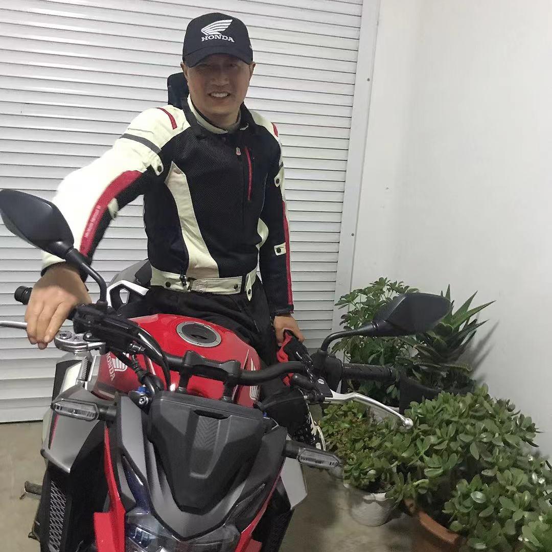 爱玩机车的钓手