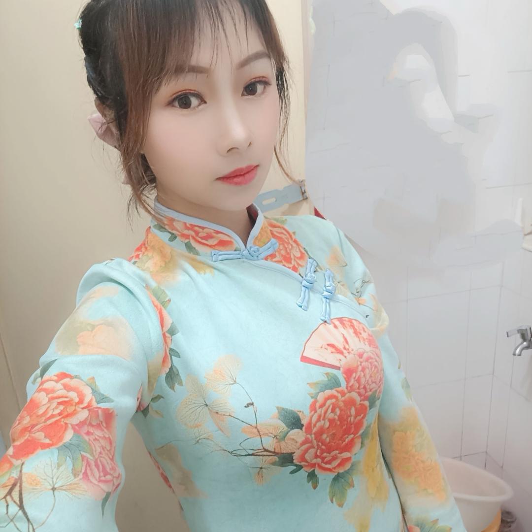秋香（回凝)