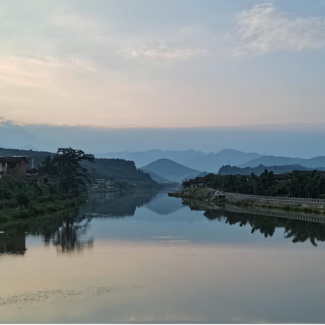 简约百货有限公司