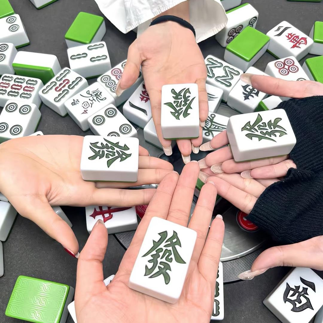 百力桌球棋牌室