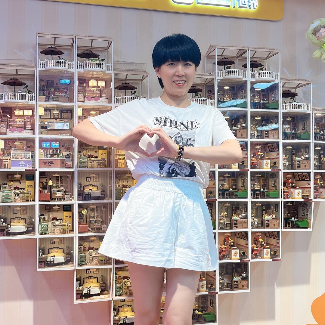 汶栩小姨