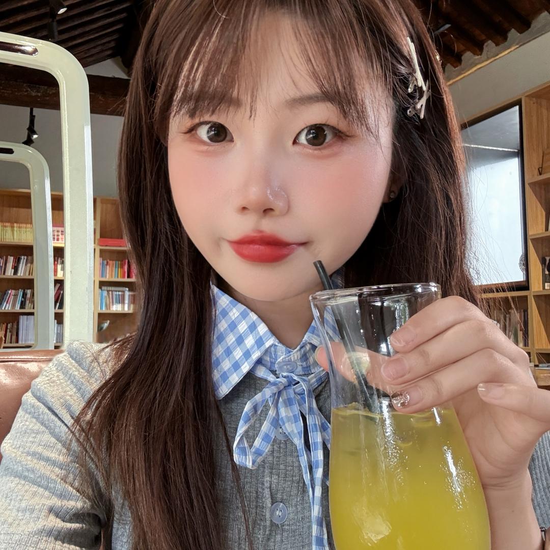 奶思尤尤