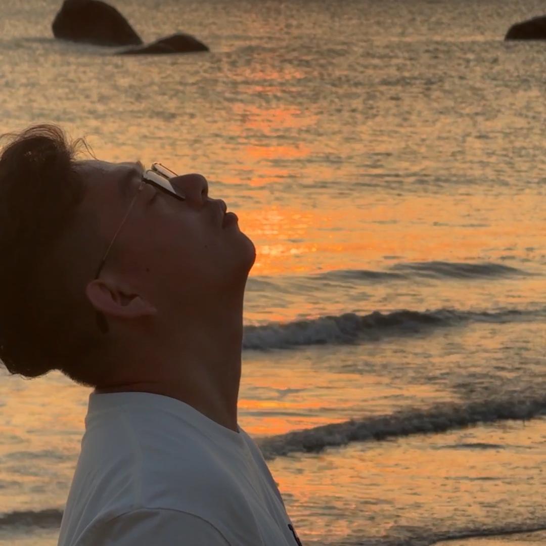 叙白不是书呆子