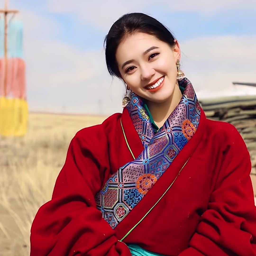 彩吉娜姆