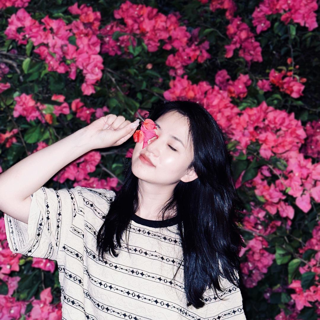 卖火柴的小菇凉