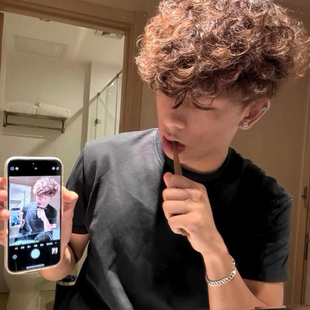 Xzz🧡