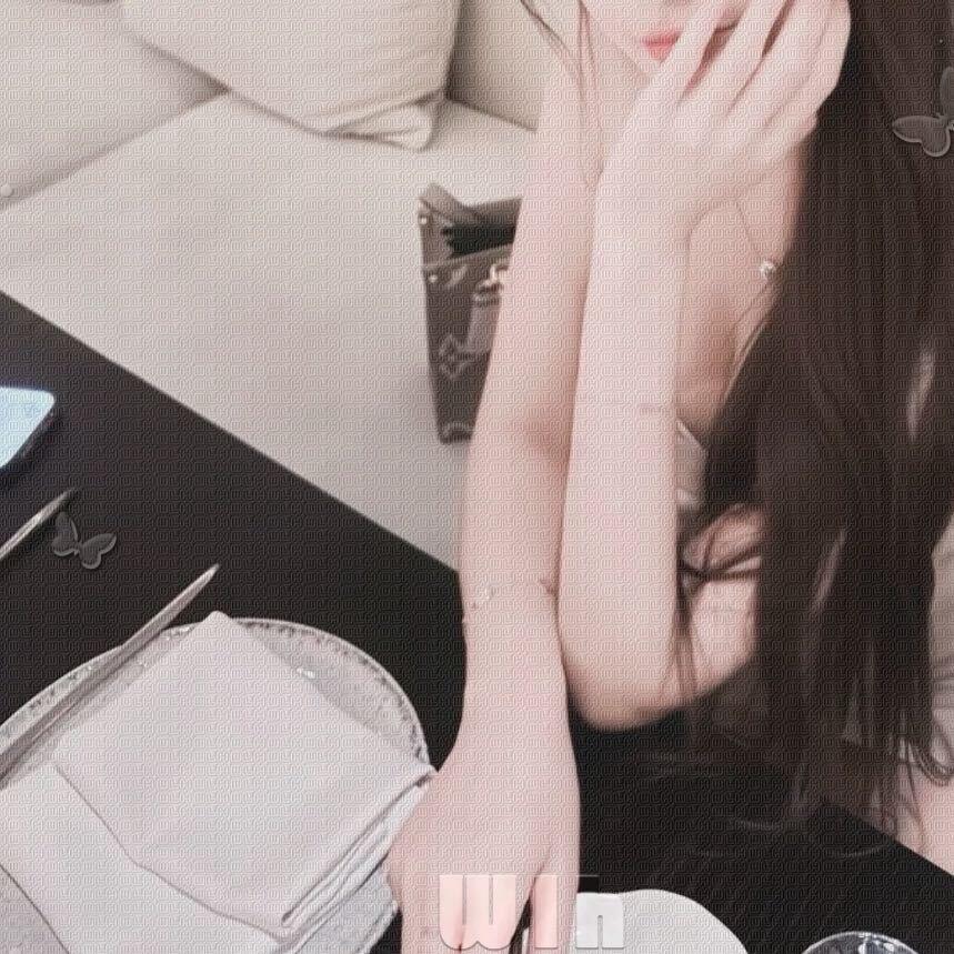 窝里横