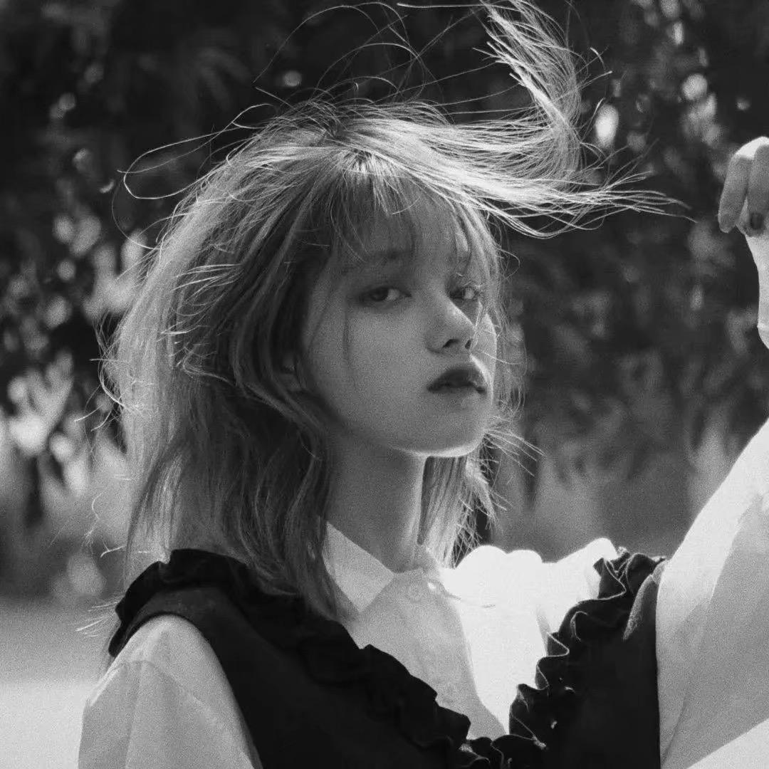 🌈爱抓娃娃的皮卡