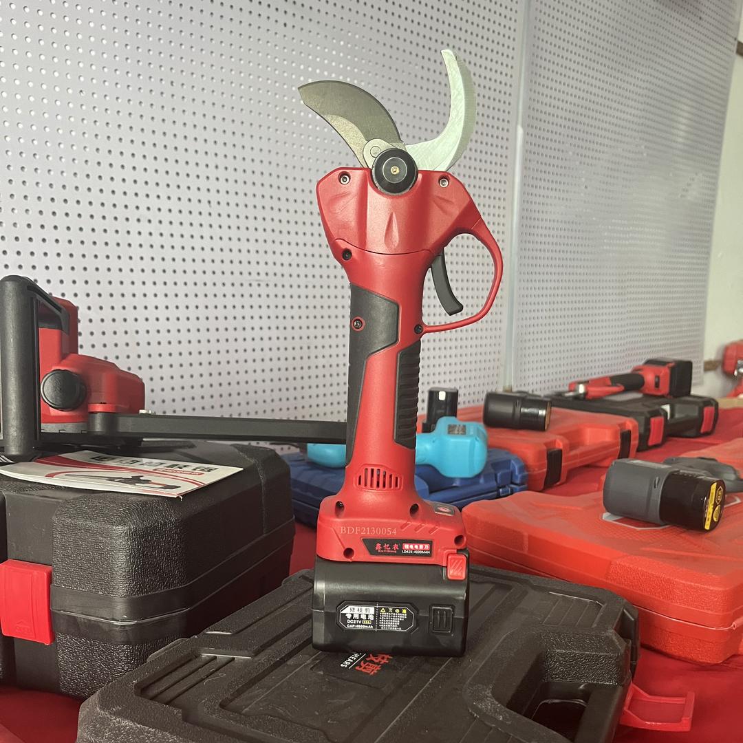 小张电动修枝剪