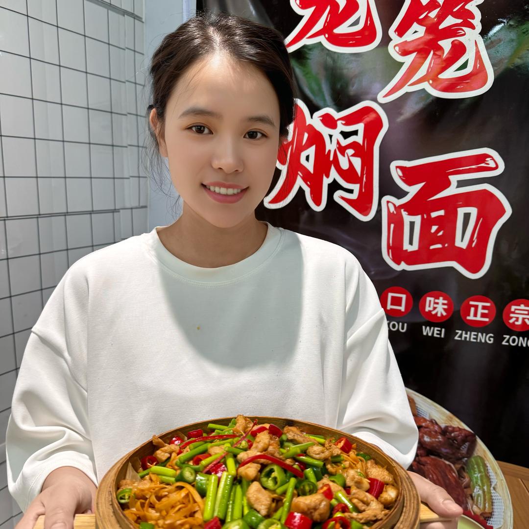 梦星笼笼焖面