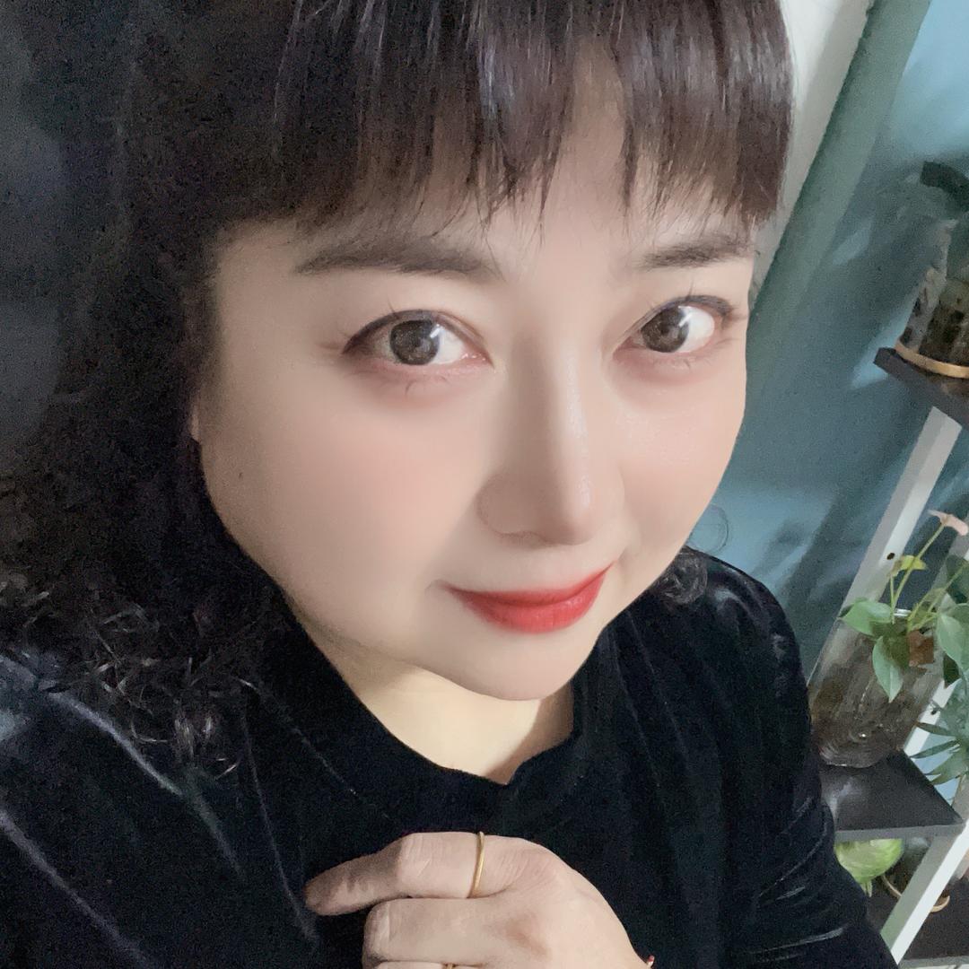 雨滴💐🧜🏿‍♀️🎊🦚🐉