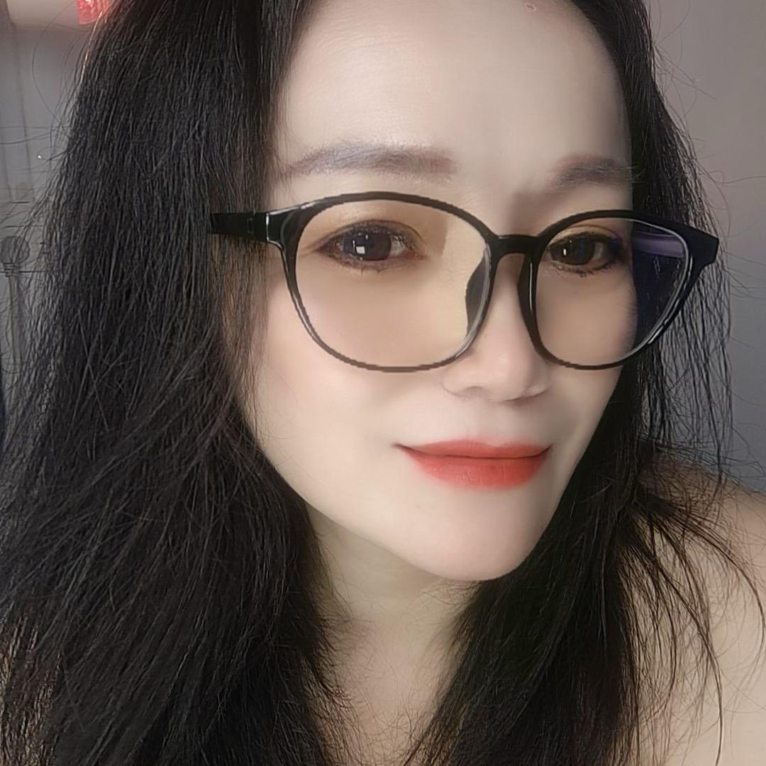 祥祥(努力赚钱养娃)
