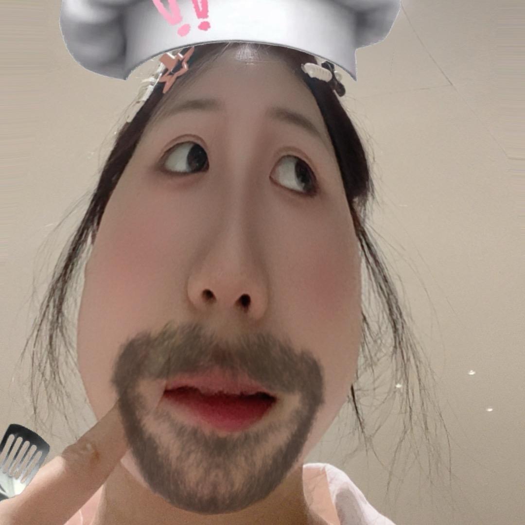 特别艳丽