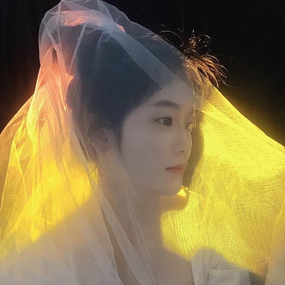 肆希