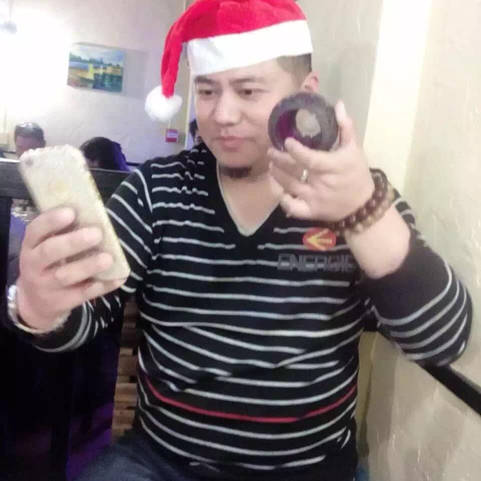 立哥爱钓鱼