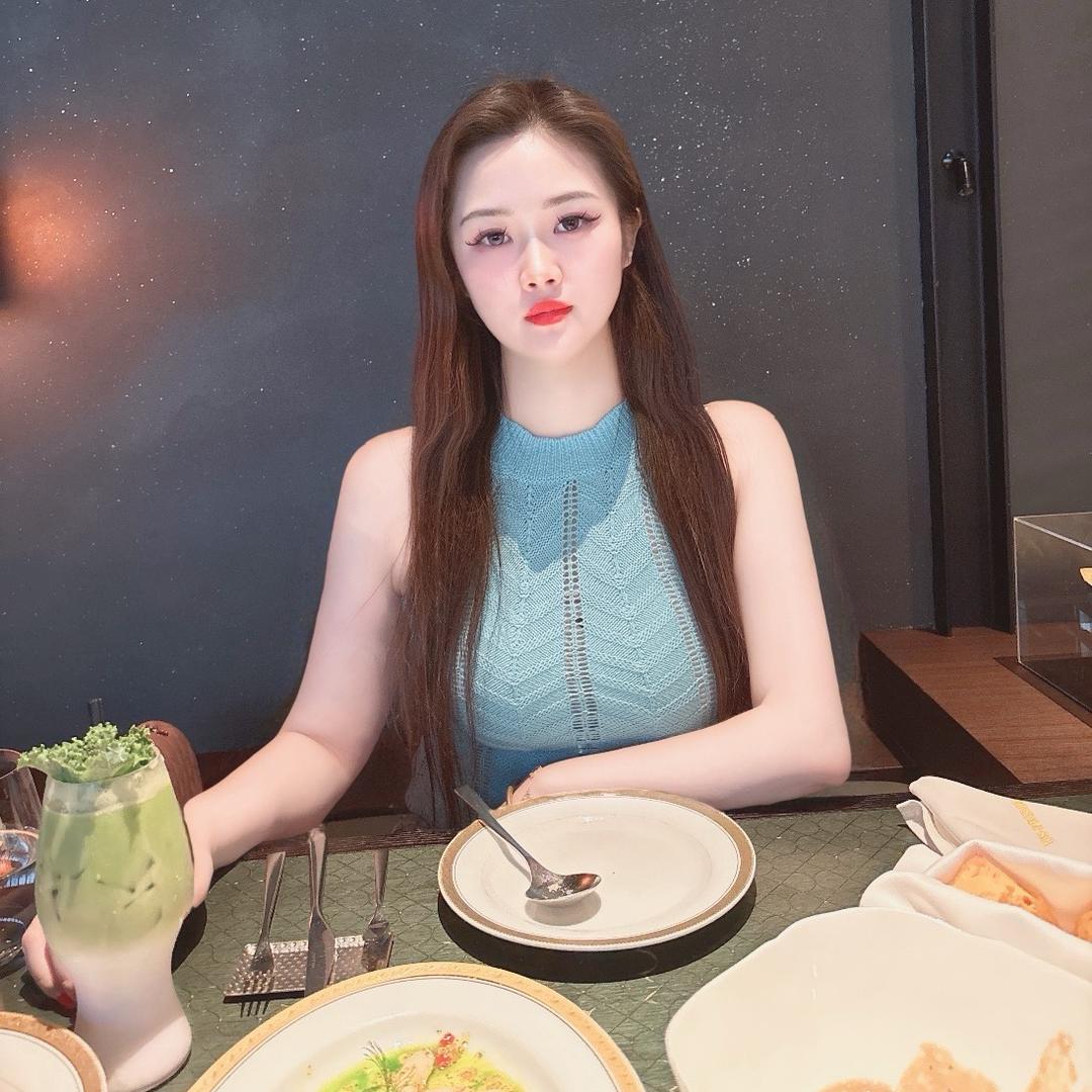 绥芬河小姐姐