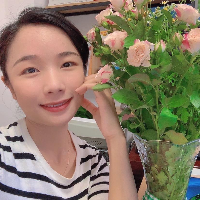 小美吃遍柳州
