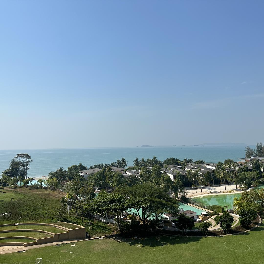 瑞丽市天空宝鉴珠宝店