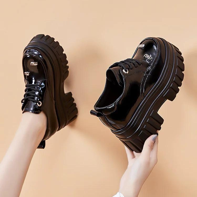 温州富微妮轻奢女鞋