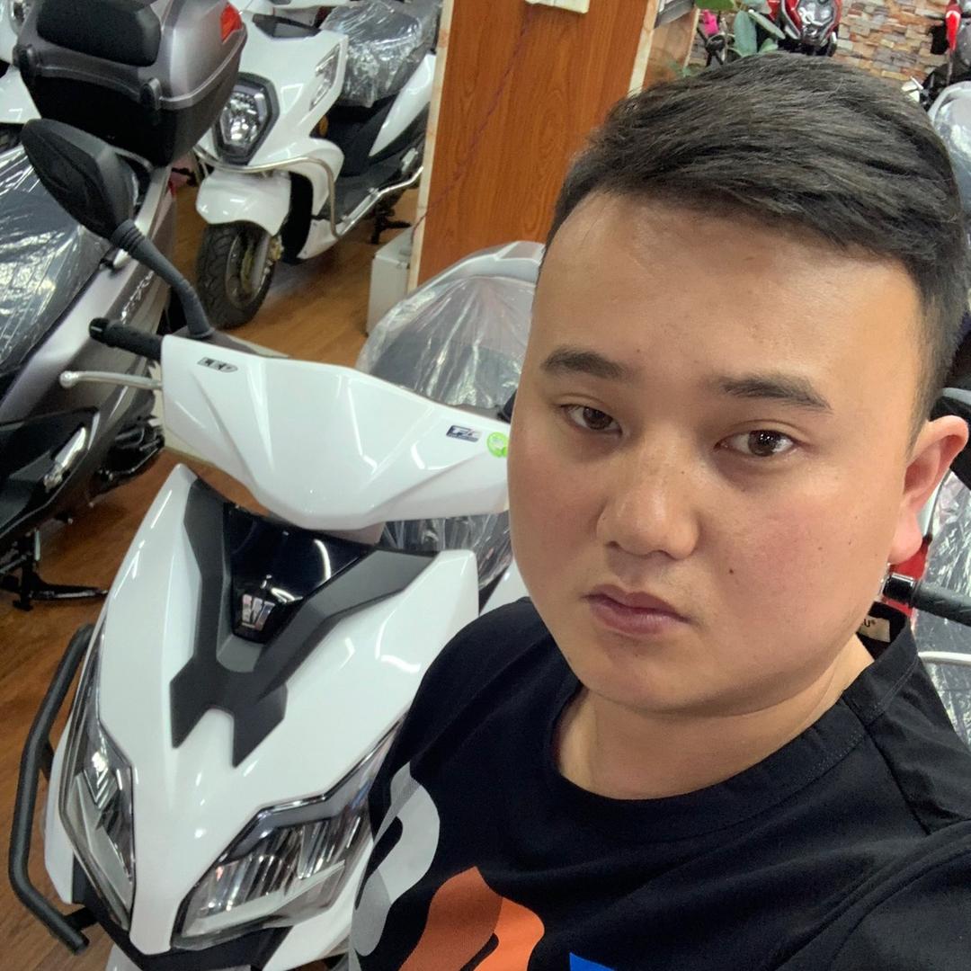 晴隆县南街豪爵摩托分店