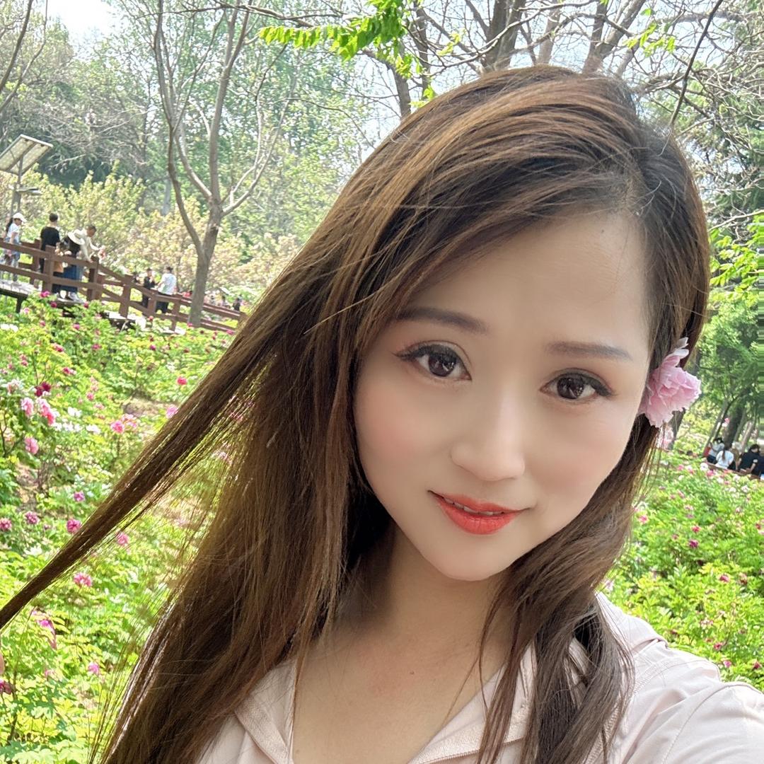 ঞ ໌້ᮨ心儿ღ᭄:飞儿舞团