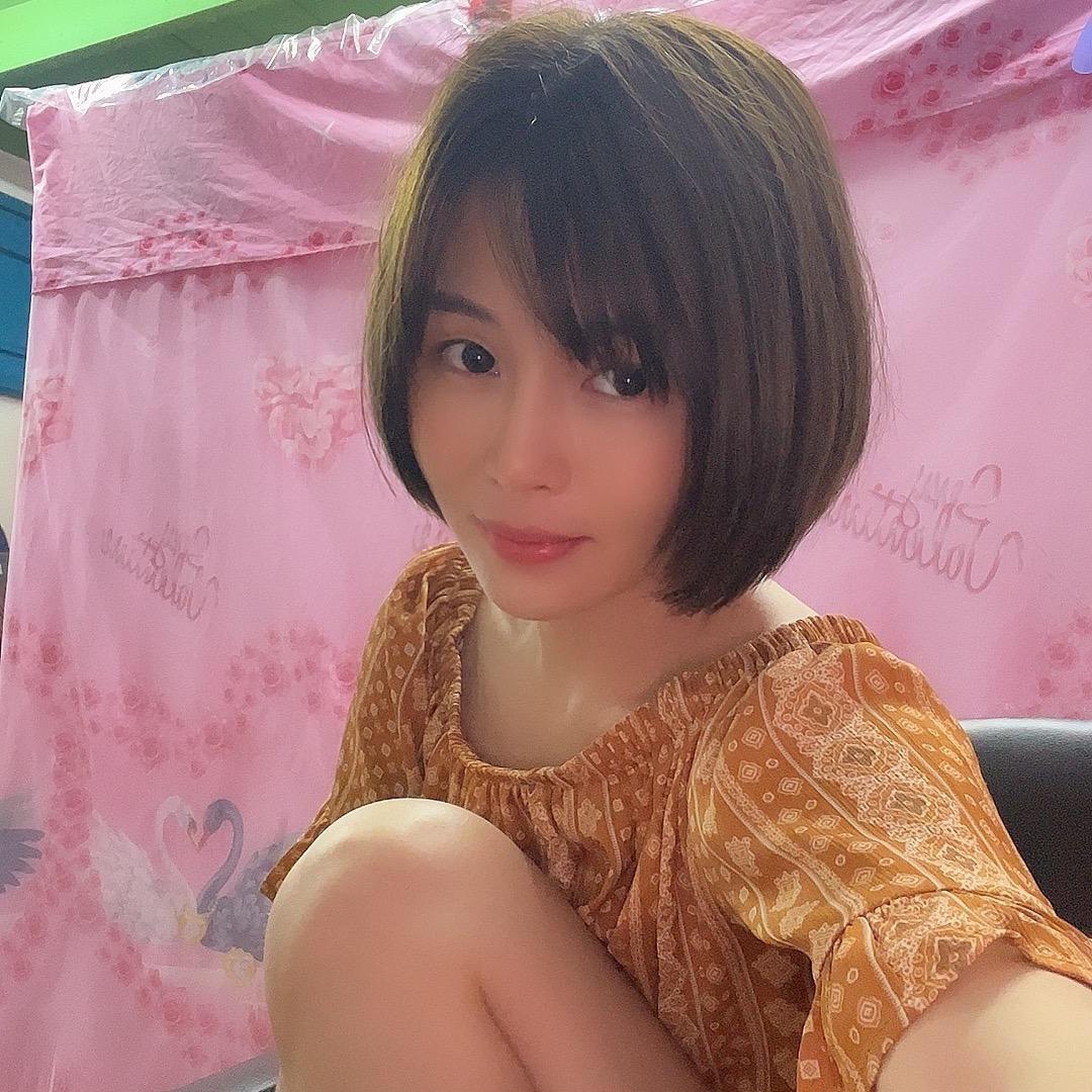 @佩纯