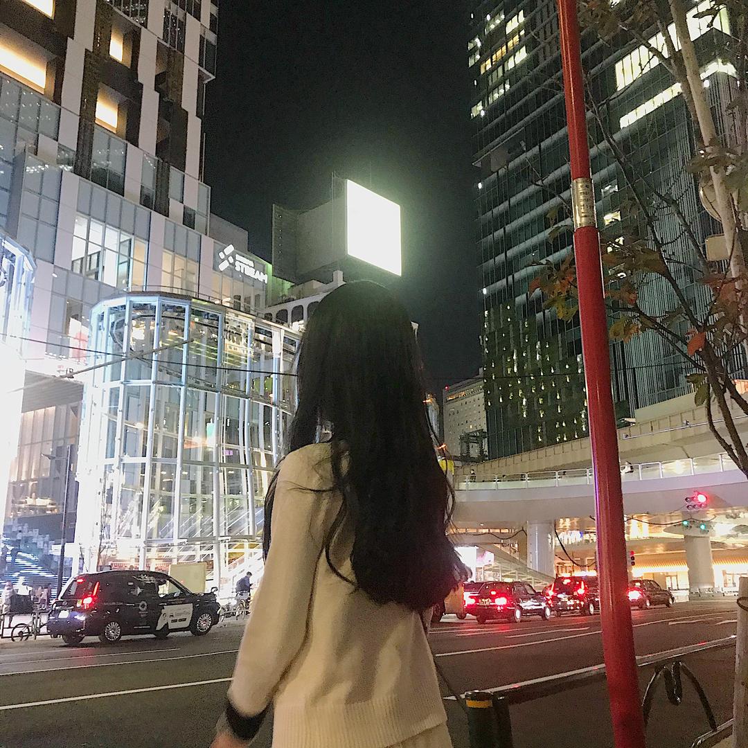 抱一下就乖