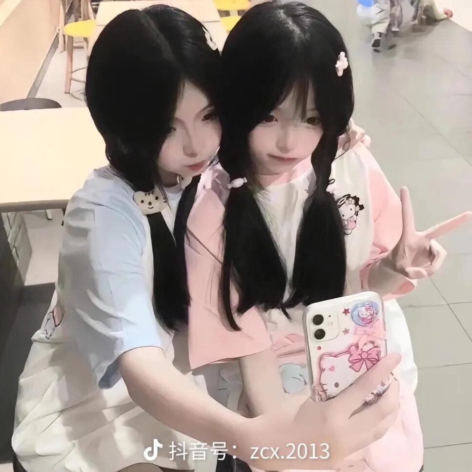 给小猫吃一口（已有闺蜜）