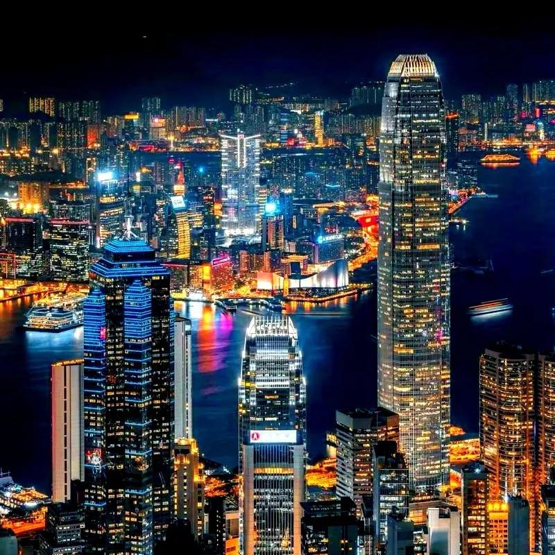 香港🇭🇰海港城轻奢男装