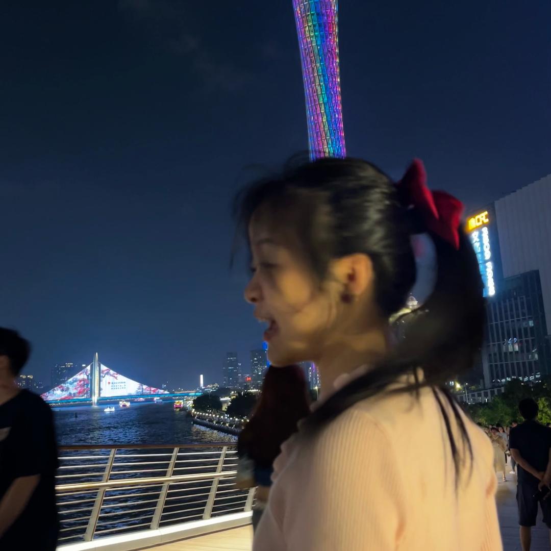 153小个子周一一