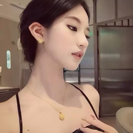 -阿诺.