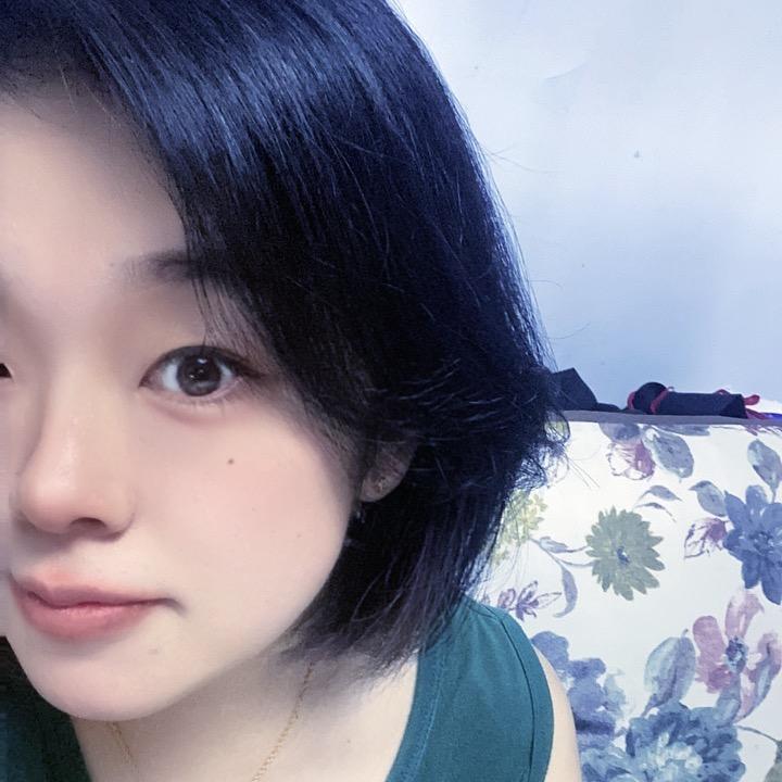 小张。