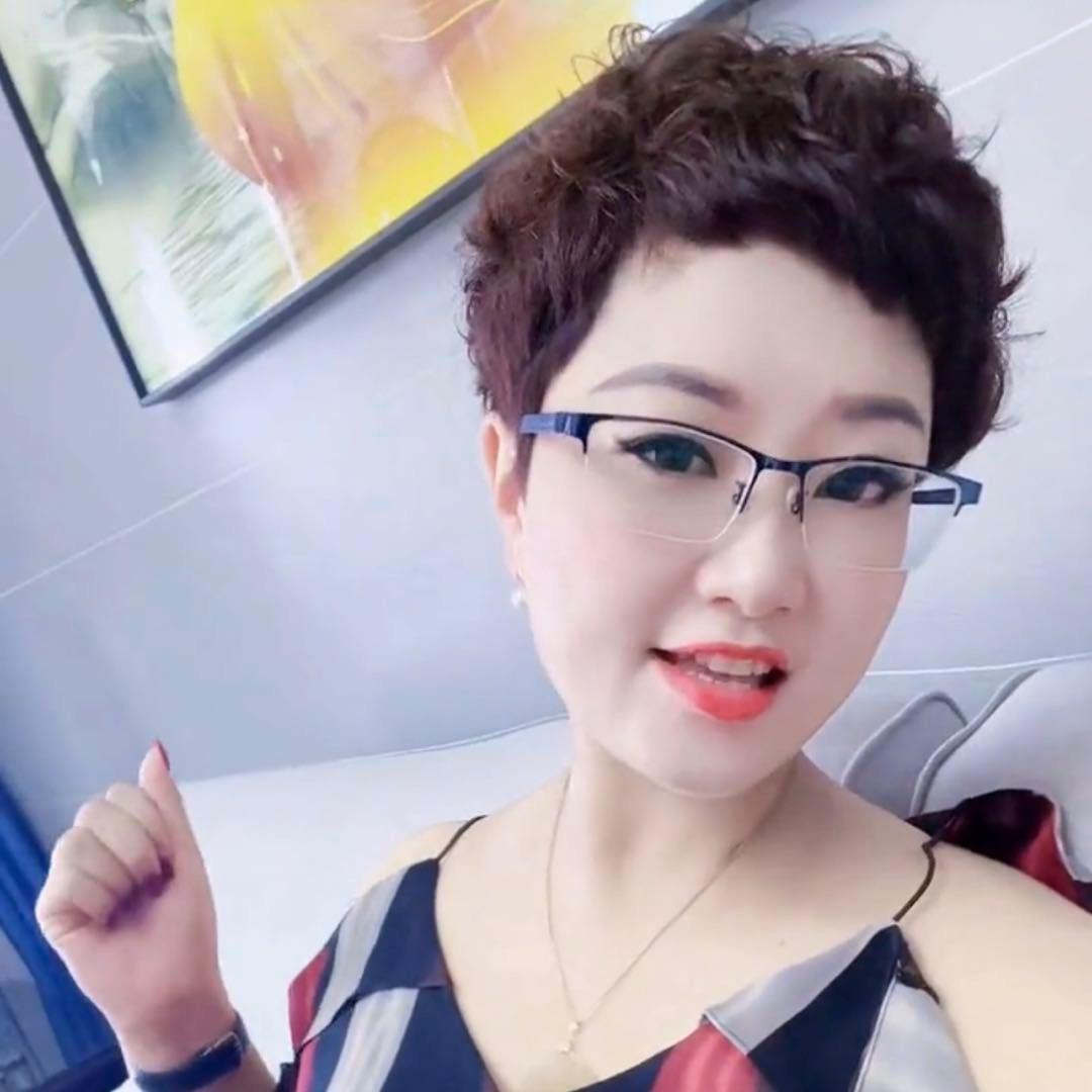李莹