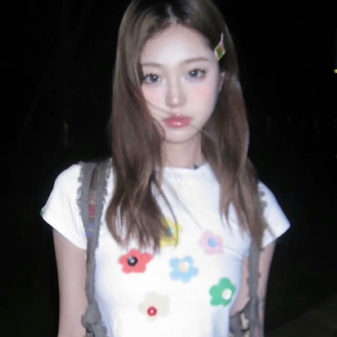 好想睡觉 .