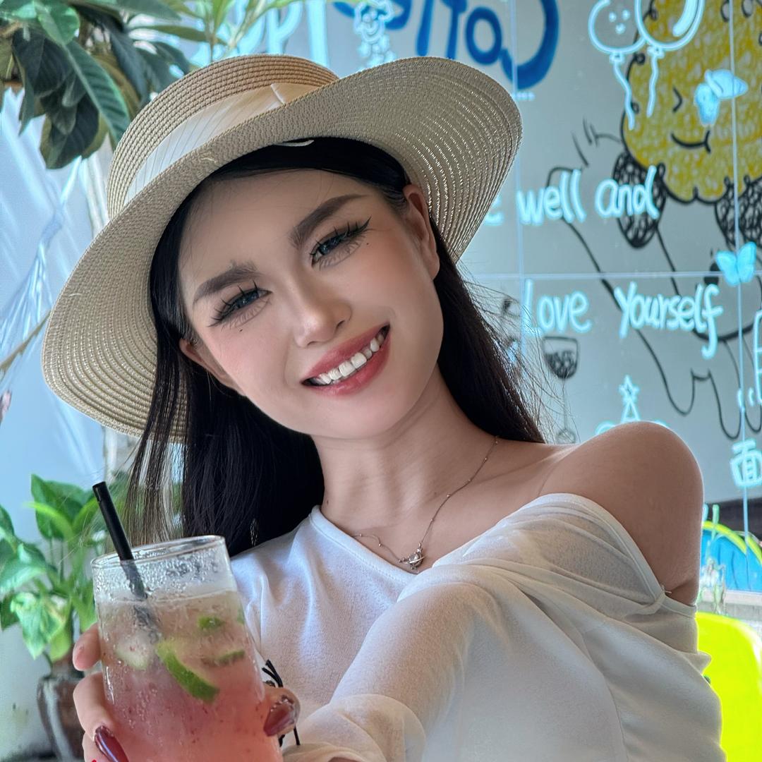 婉.