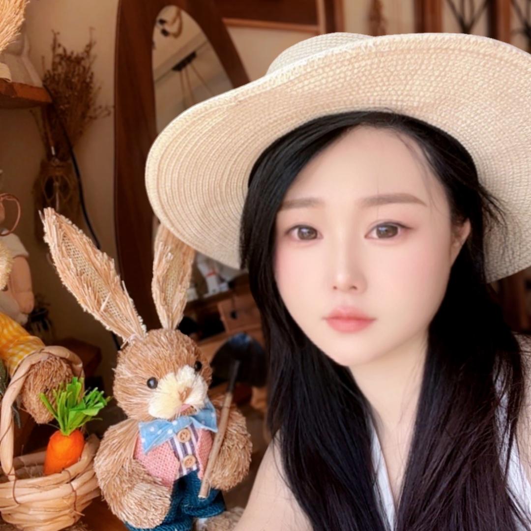婉婉277