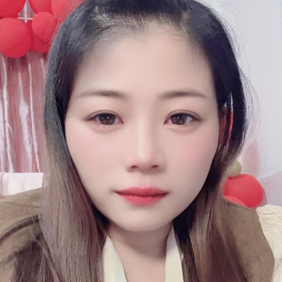 赵露露（双胞胎）