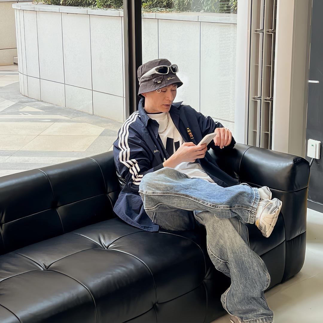 WEIVSALON唯•v沙龙/王微在鄂州