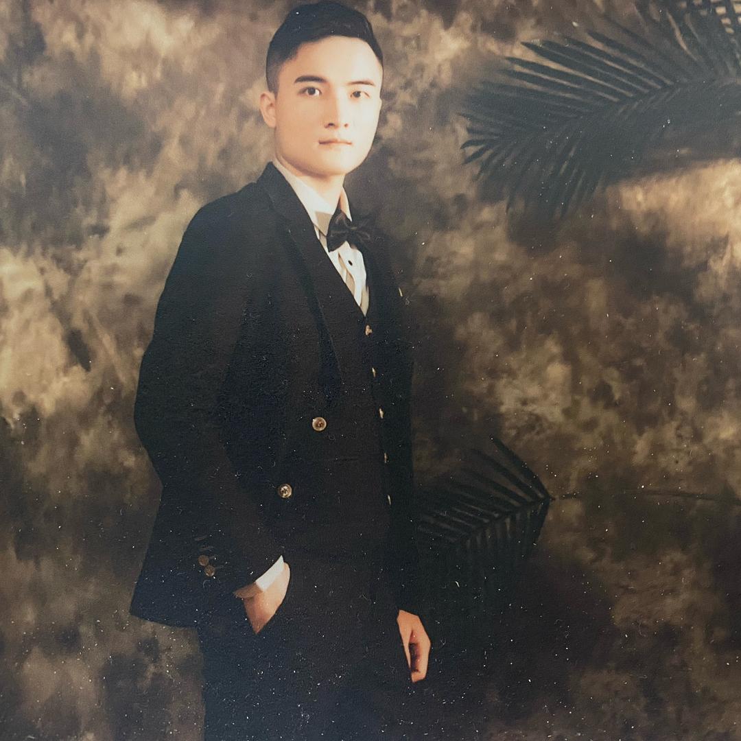 Wolfking🎻【锯木头】