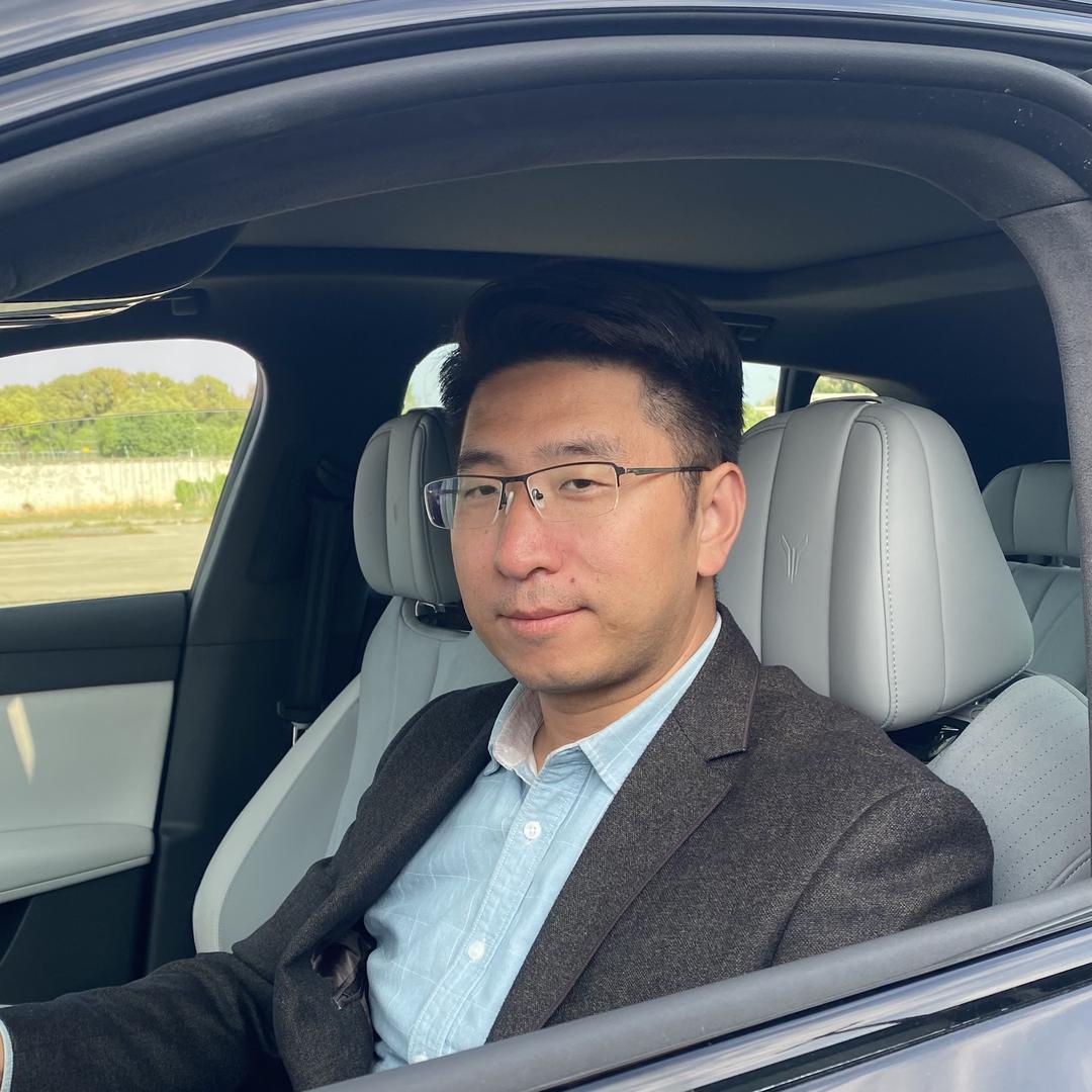 周淳哥哥-武汉新能源汽车