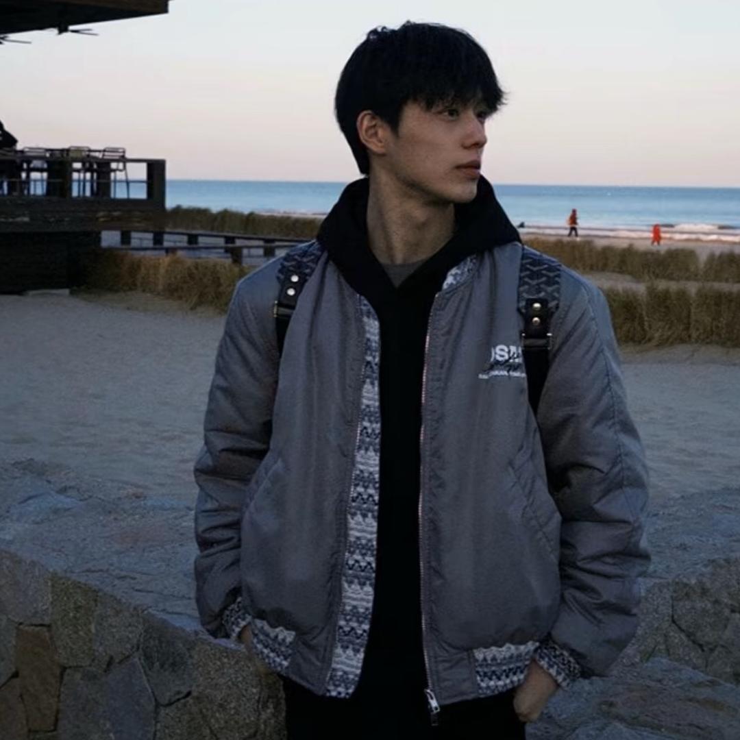 ✨𝐿𝑖𝑣𝑖𝑛𝑔 ☘️10号