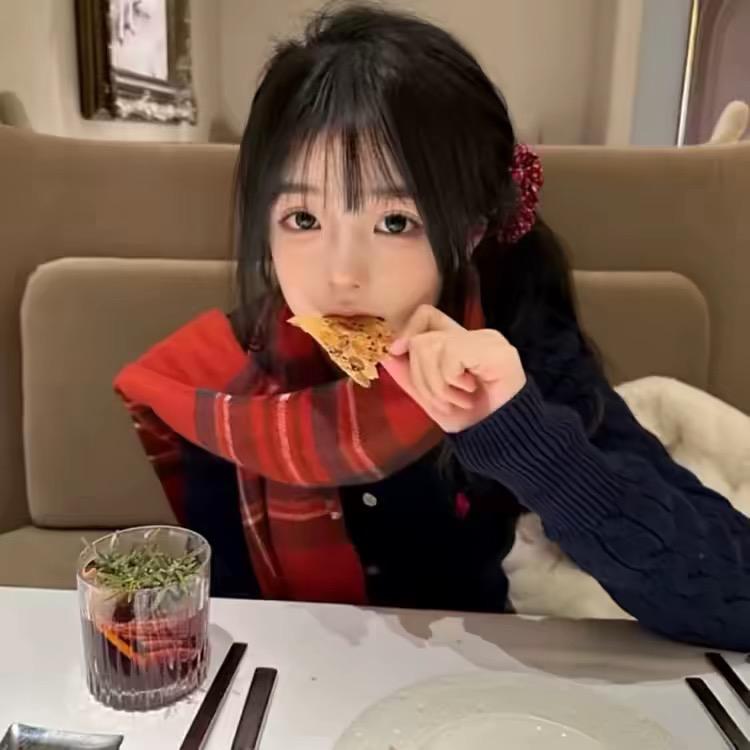 小 萍